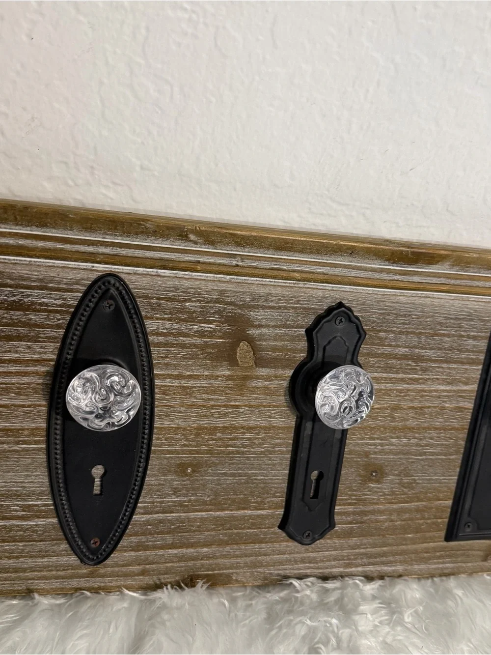 Rustic Wood Key Rack with Black Backplates and Glass Knobs